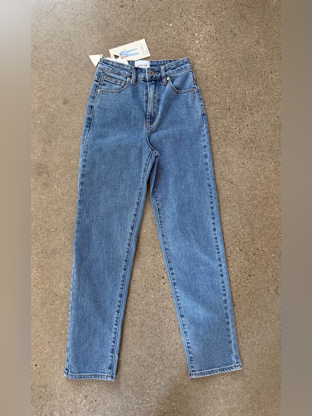 Abrand High-Rise Straight Jeans — Mid Blue